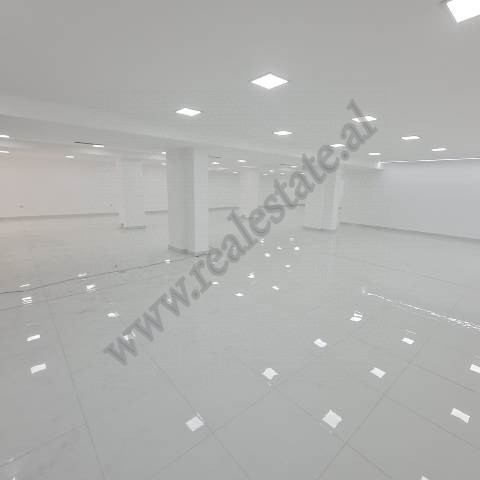 Store space for rent in Tish Dahia Street in Komuna e Parisit area in Tirana.
Its positioned on the